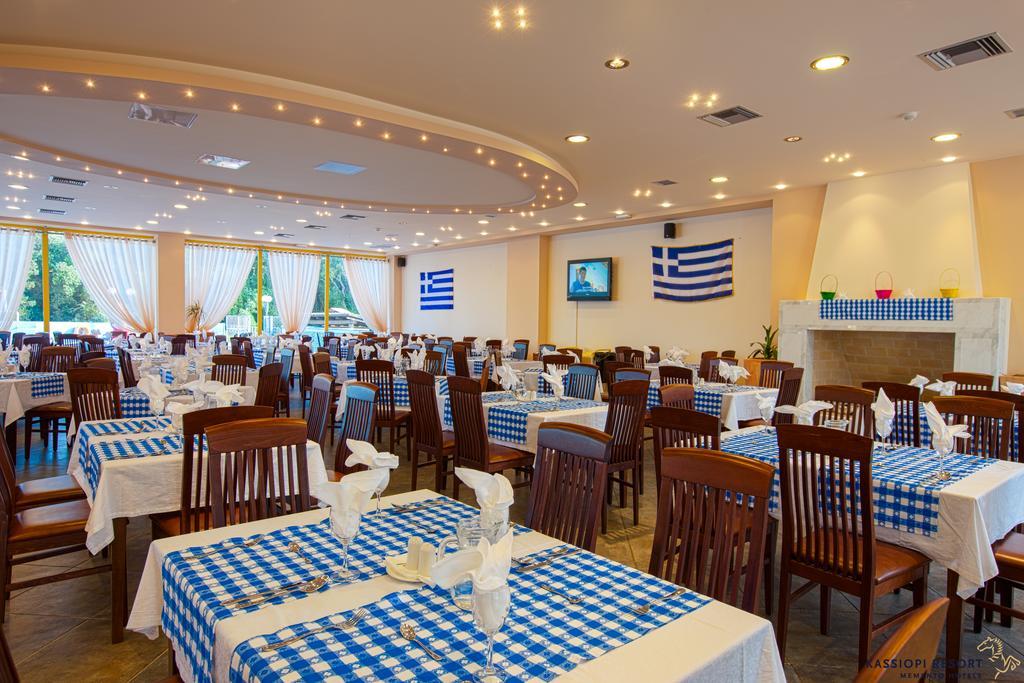Memento Resort Kassiopi Eksteriør billede