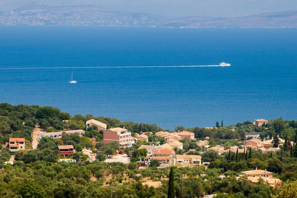 Memento Resort Kassiopi Eksteriør billede