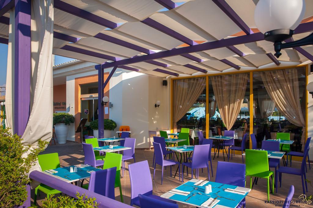 Memento Resort Kassiopi Eksteriør billede